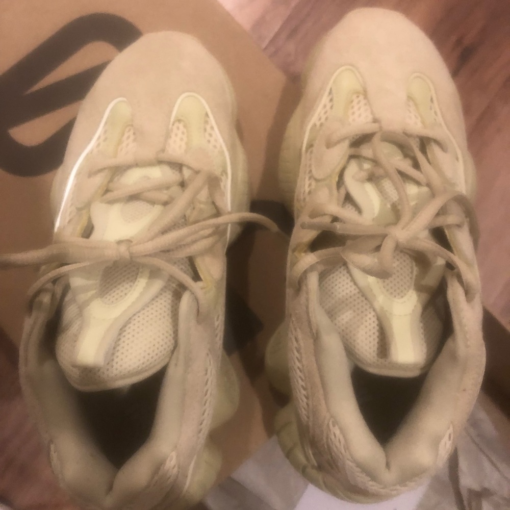Adidas Yeezy 500 size 6 men, women 7.5